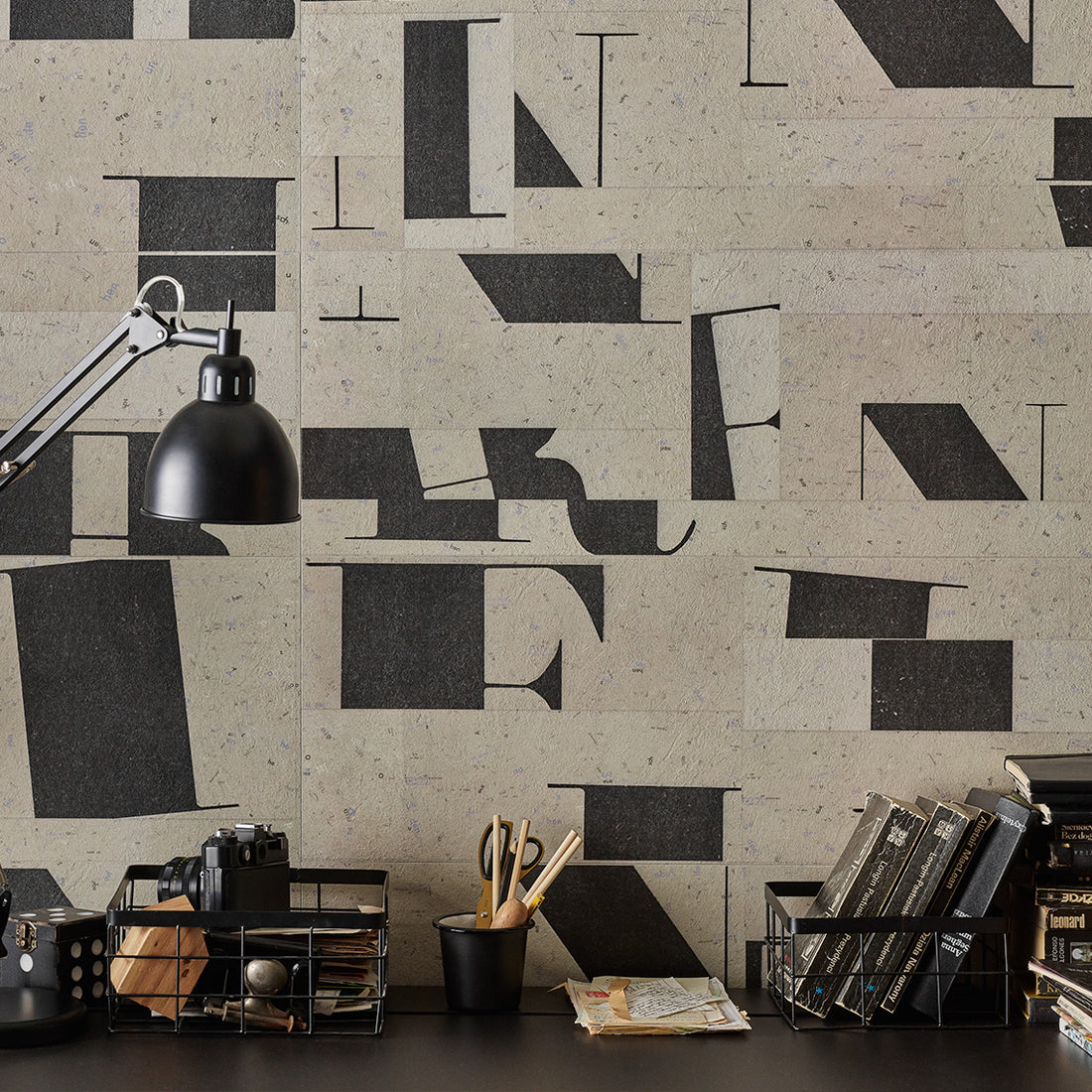 Kerradeco Geometric Typography